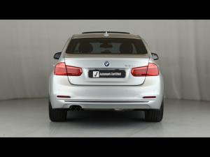 BMW 3 Series 330i Sport Line auto - Image 5