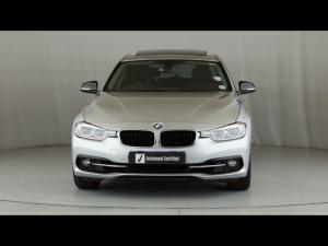 BMW 3 Series 330i Sport Line auto - Image 4