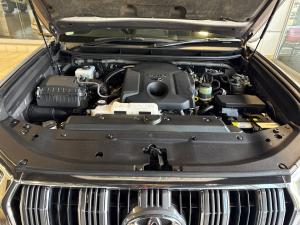 Toyota Land Cruiser Prado 2.8GD VX - Image 16