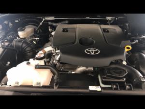 Toyota Hilux 2.4GD-6 double cab Raider manual - Image 14