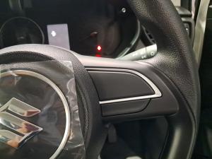 Suzuki Swift 1.2 GL+ manual - Image 10