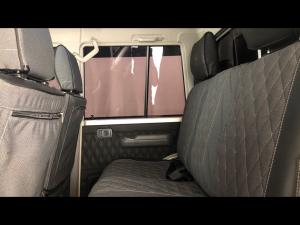 Toyota Land Cruiser 79 2.8GD-6 double cab auto - Image 11