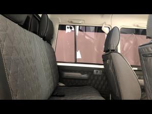 Toyota Land Cruiser 79 2.8GD-6 double cab auto - Image 12