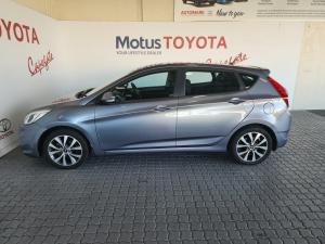 Hyundai Accent hatch 1.6 Fluid auto - Image 9