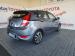 Hyundai Accent hatch 1.6 Fluid auto - Thumbnail 2