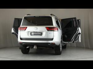 Toyota Land Cruiser 300 3.3D GX-R - Image 24
