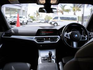 BMW 3 Series 330i M Sport - Image 6