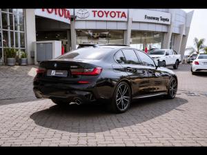 BMW 3 Series 330i M Sport - Image 2