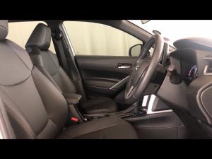 Toyota Corolla Cross 1.8 XS - Image 10