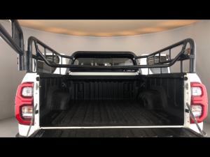 Toyota Hilux 2.8GD-6 Xtra cab 4x4 Legend manual - Image 13