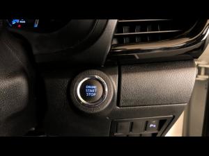 Toyota Hilux 2.8GD-6 Xtra cab 4x4 Legend manual - Image 16