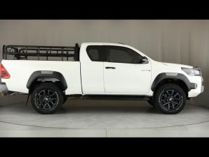 Toyota Hilux 2.8GD-6 Xtra cab 4x4 Legend manual - Image 3