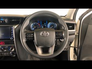 Toyota Fortuner 2.4GD-6 4x4 - Image 8