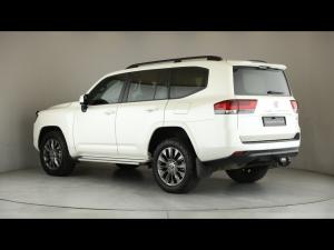 Toyota Land Cruiser 300 3.3D GX-R - Image 21