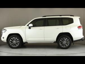 Toyota Land Cruiser 300 3.3D GX-R - Image 22