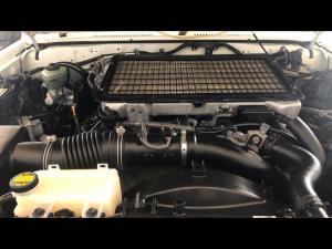 Toyota Land Cruiser 79 4.5D-4D LX V8 single cab - Image 14