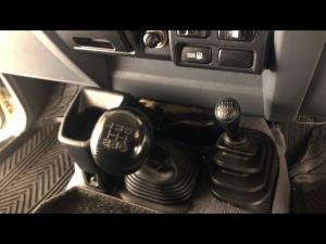 Toyota Land Cruiser 79 4.5D-4D LX V8 single cab - Image 15