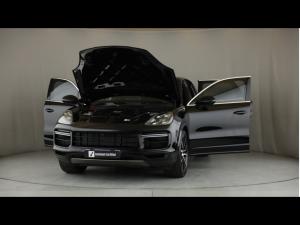 Porsche Cayenne turbo - Image 28
