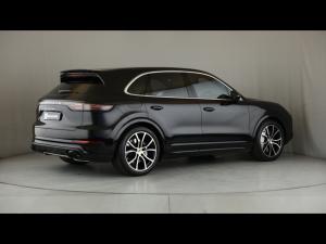 Porsche Cayenne turbo - Image 2