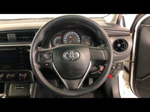 Toyota Corolla Quest 1.8 Plus manual - Image 8