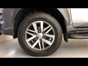 Toyota Hilux 2.8GD-6 double cab 4x4 Legend 50 auto - Image 18