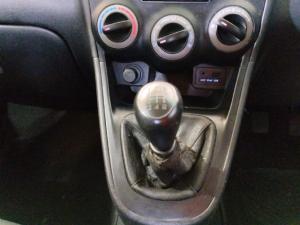 Hyundai i10 1.1 Motion - Image 13
