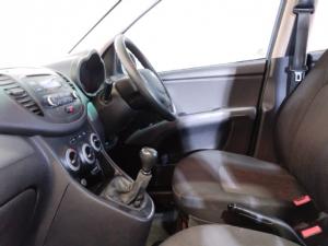Hyundai i10 1.1 Motion - Image 14