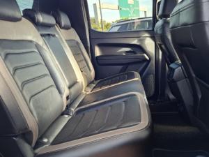 Volkswagen Amarok 3.0TDI V6 double cab Aventura 4Motion - Image 10