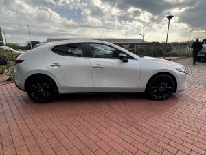 Mazda Mazda3 hatch 2.0 Astina - Image 4