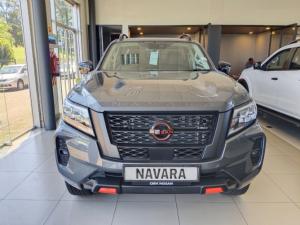 Nissan Navara 2.5DDTi double cab Pro-4X 4x4 - Image 2