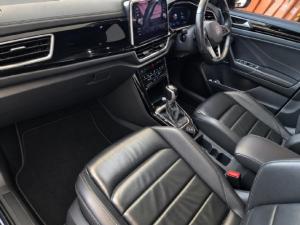 Volkswagen T-Roc 2.0TSI 140kW 4Motion R-Line - Image 9