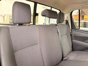 Toyota Hilux 2.8GD-6 double cab Raider - Image 9