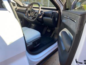 Volvo EX30 Twin Motor Performance Ultra - Image 6