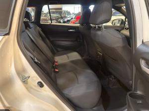 Toyota Corolla Cross 1.8 Xi - Image 8
