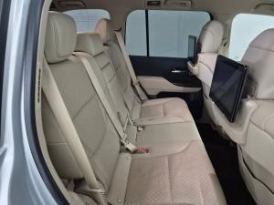Toyota Land Cruiser 300 3.5T ZX - Image 12