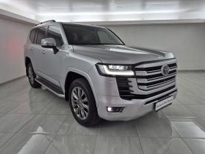 Toyota Land Cruiser 300 3.5T ZX - Image 2