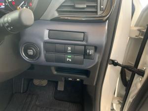 Toyota Starlet Cross 1.5 XR auto - Image 13