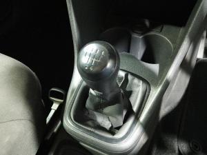 Volkswagen Polo Vivo hatch 1.4 Trendline - Image 25