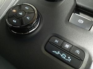 Ford Everest 3.0TD V6 4WD Platinum - Image 25