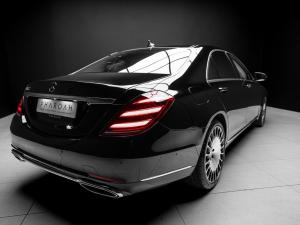 Mercedes-Benz S-Class S560 L - Image 15