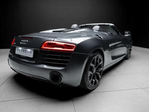 Audi R8 4.2 Spyder quattro - Image 16