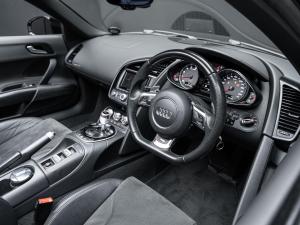 Audi R8 4.2 Spyder quattro - Image 22