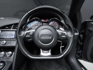Audi R8 4.2 Spyder quattro - Image 23