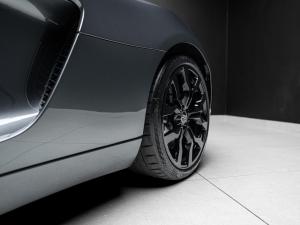 Audi R8 4.2 Spyder quattro - Image 6