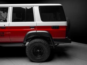 Toyota Land Cruiser 76 2.8GD-6 station wagon LX auto - Image 4
