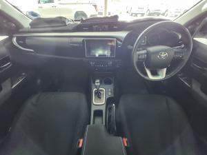 Toyota Hilux 2.8GD-6 double cab 4x4 Raider auto - Image 11