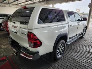 Toyota Hilux 2.8GD-6 double cab 4x4 Raider auto - Image 2