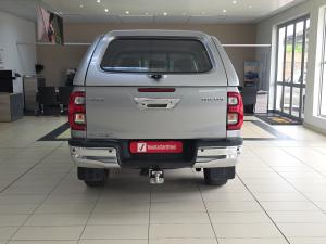 Toyota Hilux 2.8GD-6 double cab Raider auto - Image 5