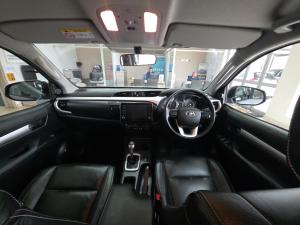 Toyota Hilux 2.8GD-6 double cab Raider auto - Image 6