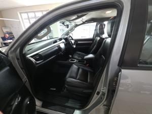 Toyota Hilux 2.8GD-6 double cab Raider auto - Image 7